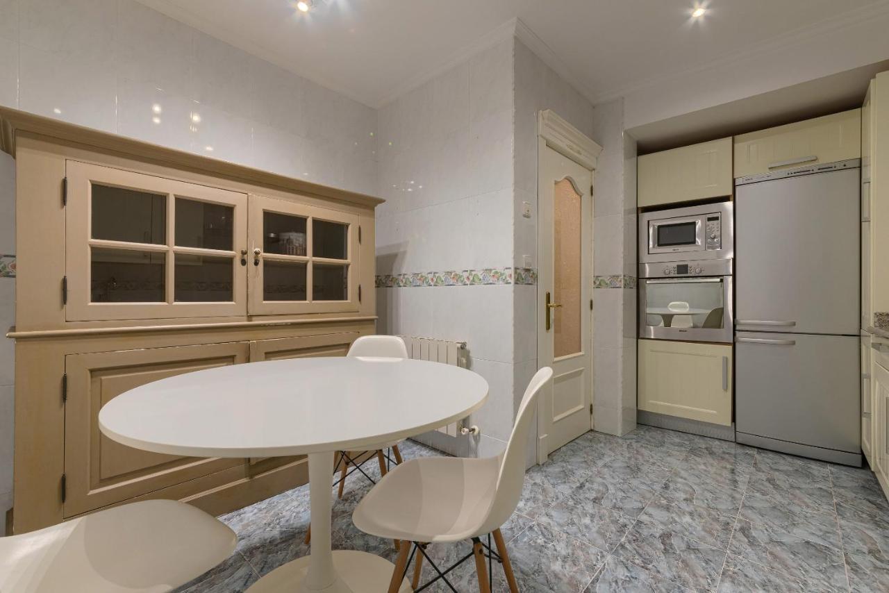 Bailen Reformado Elegante Con Wifi Apartment Bilbao Exterior photo