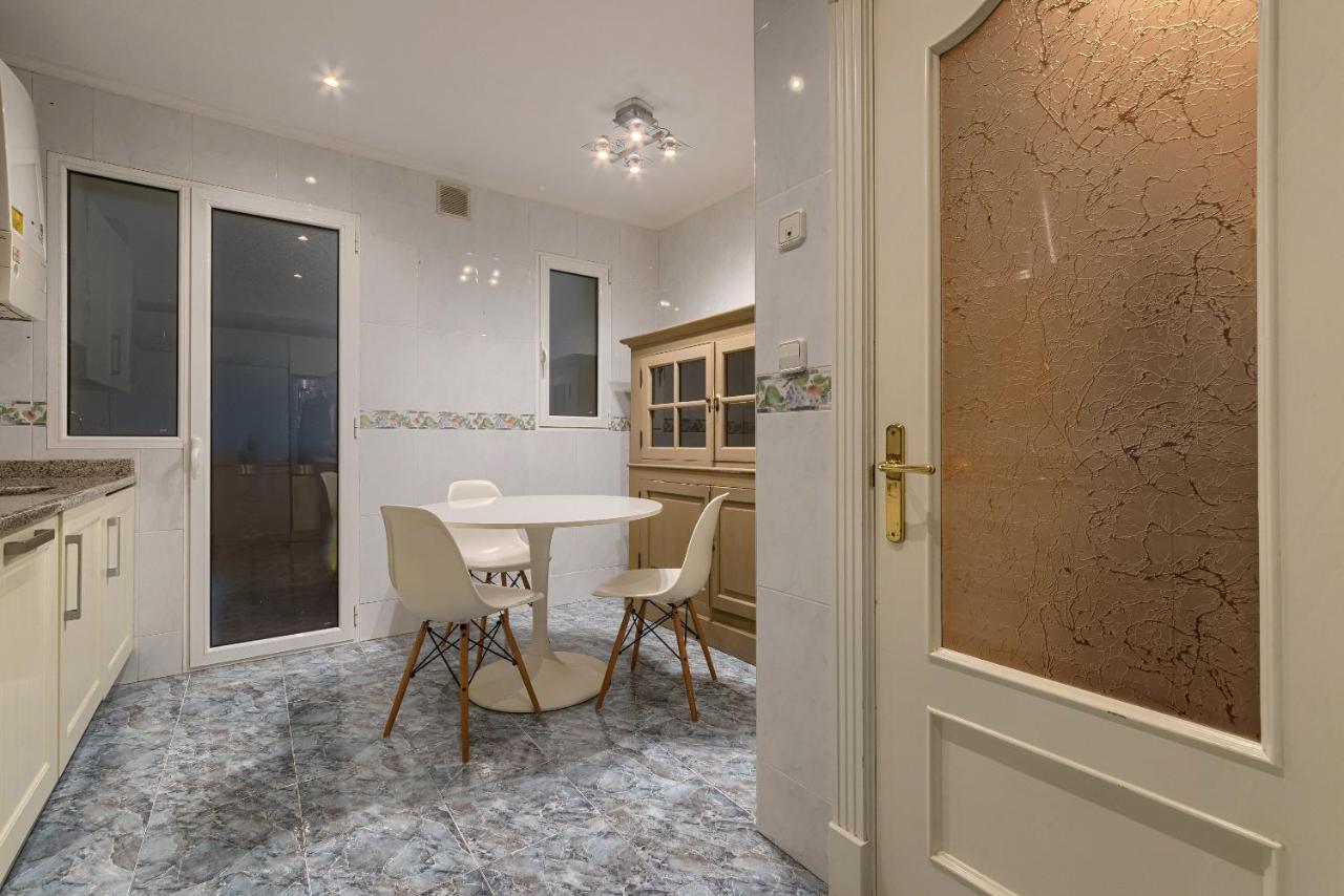 Bailen Reformado Elegante Con Wifi Apartment Bilbao Exterior photo